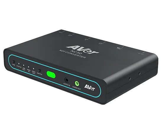 Boîtier noir de commutation audio/vidéo AVer avec ports de connexion, indicateurs lumineux verts et interfaces sur fond blanc.